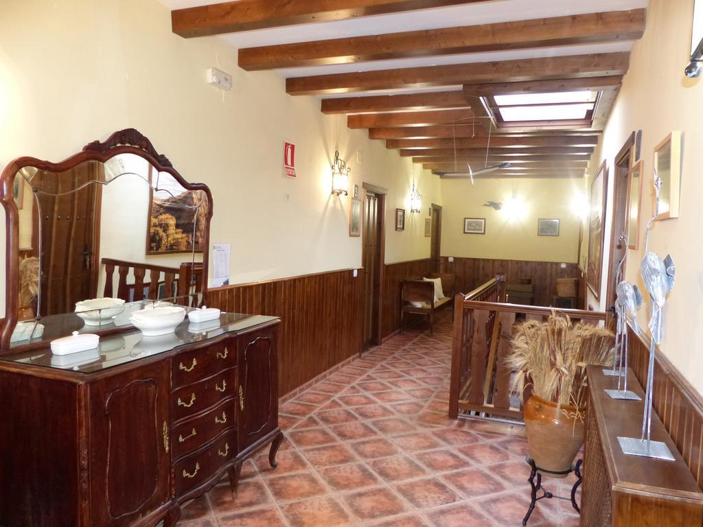 Casa Rural Pena Falcon Torrejón el Rubio Esterno foto