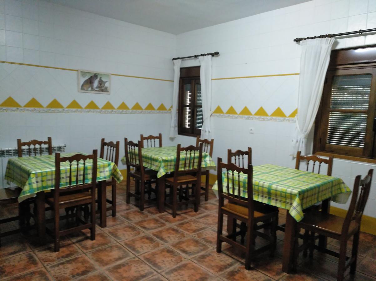 Casa Rural Pena Falcon Torrejón el Rubio Esterno foto
